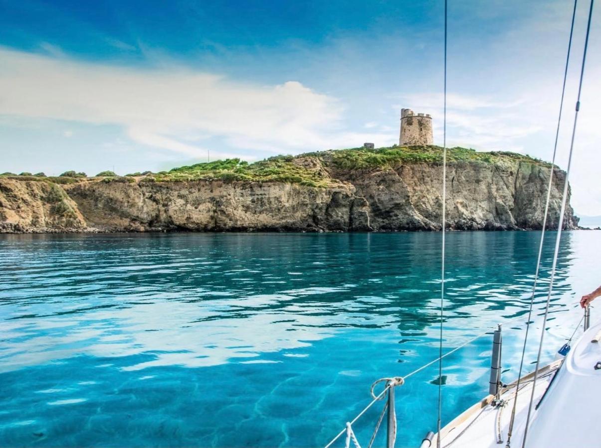 Casa Vacanze SantʼAntìoco Buitenkant foto