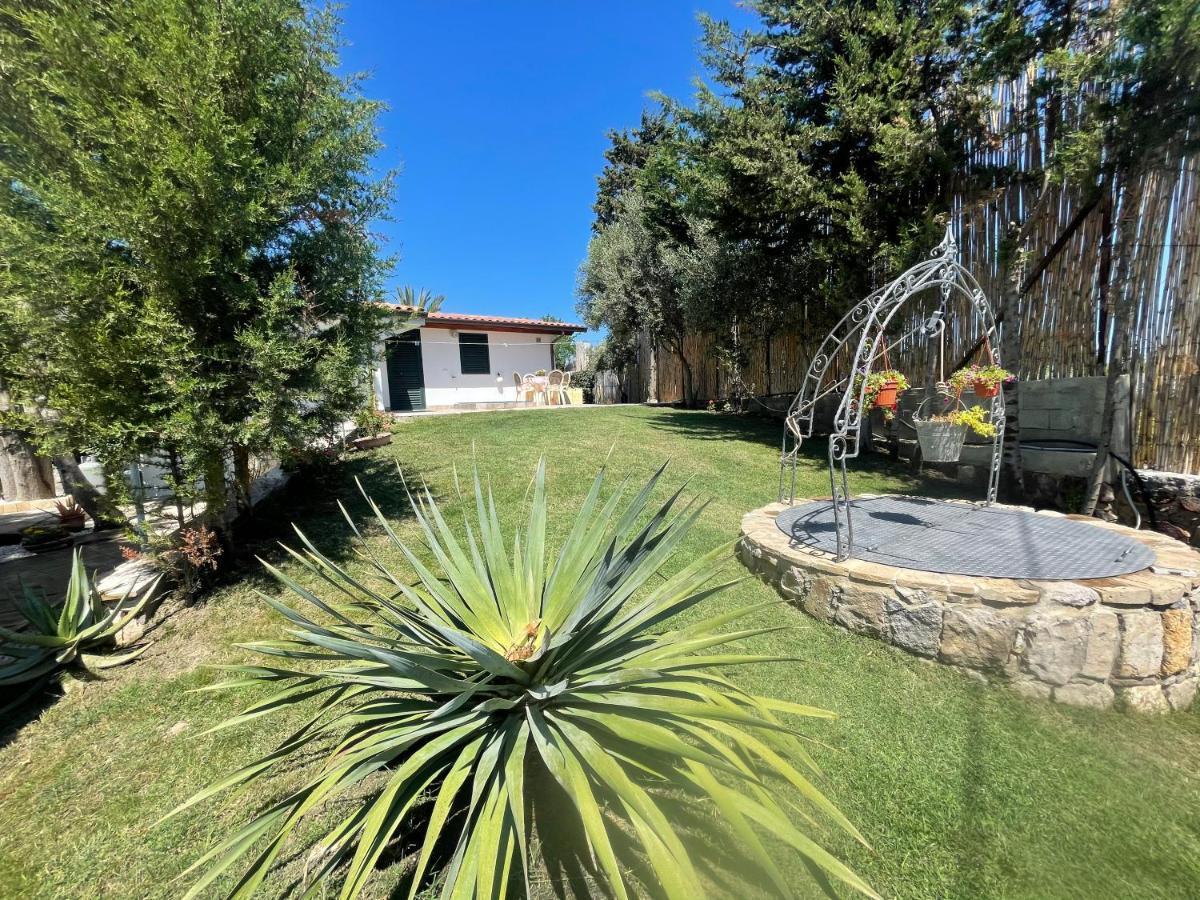 Casa Vacanze SantʼAntìoco Buitenkant foto