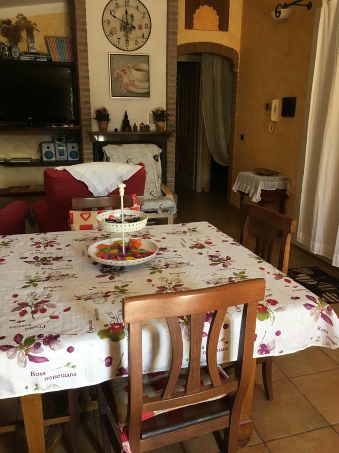 Casa Vacanze SantʼAntìoco Buitenkant foto